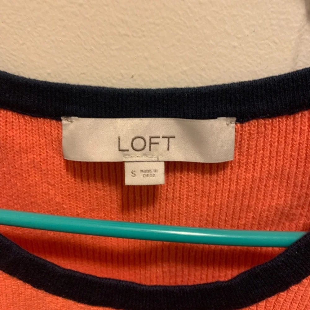 Tops - Picture 3 of 3